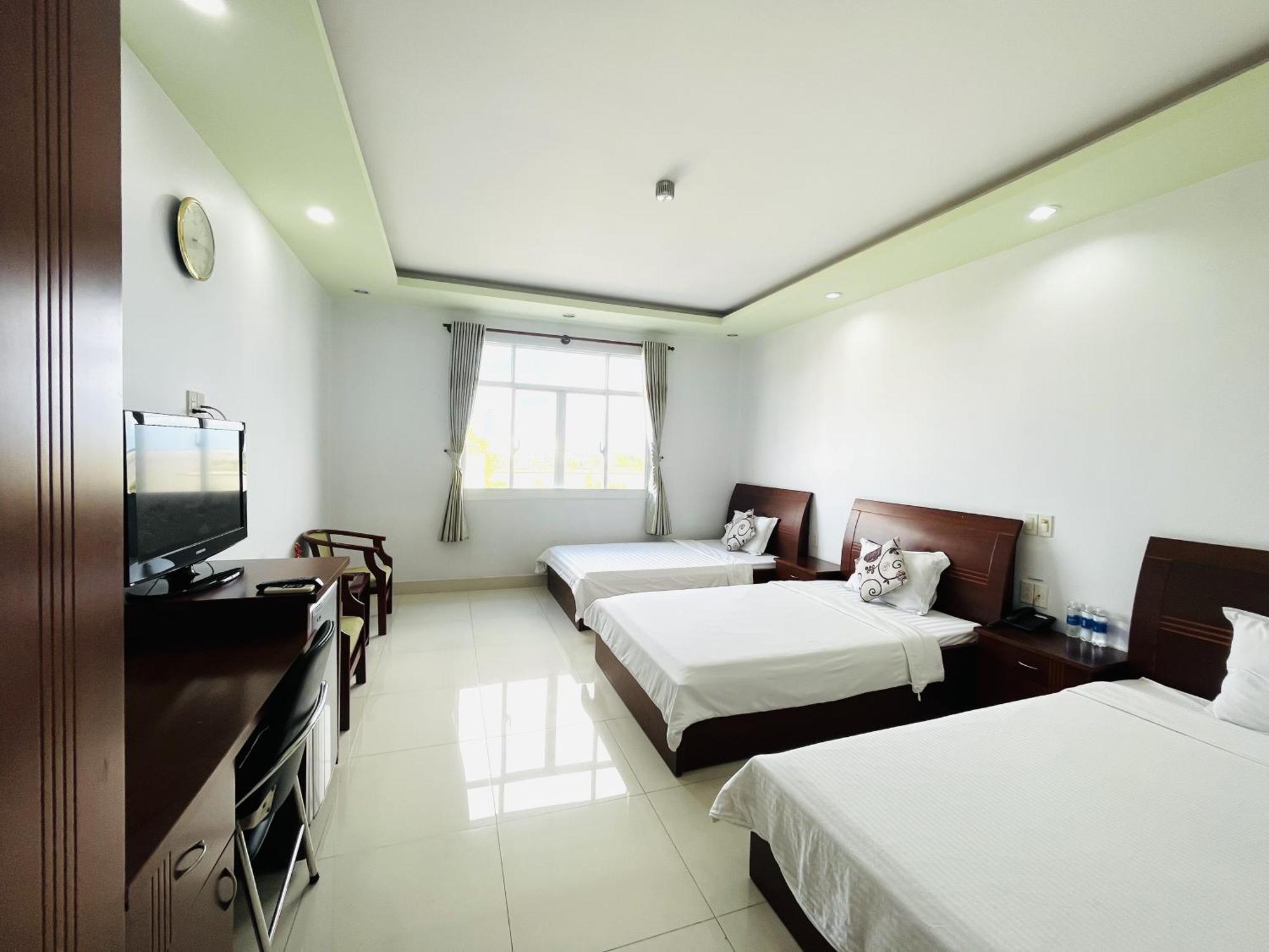 Palace Boutique Hotel Rach Gia Exterior photo