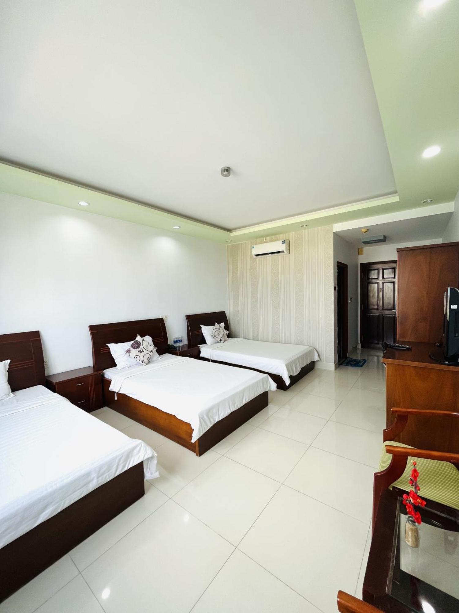 Palace Boutique Hotel Rach Gia Exterior photo